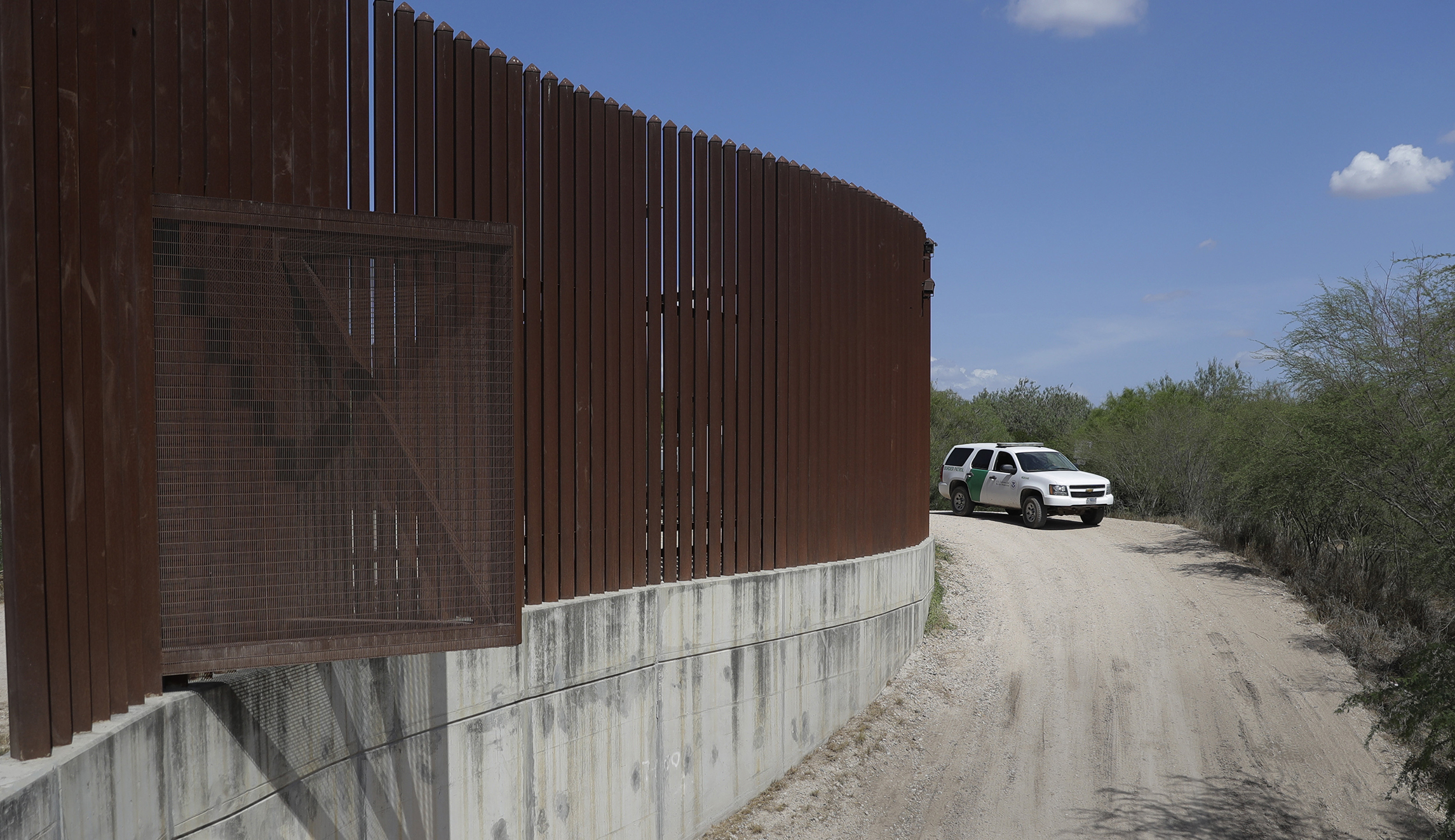 DHS orders border agency to bypass environmental rules to start 18-mile border wall in Texas