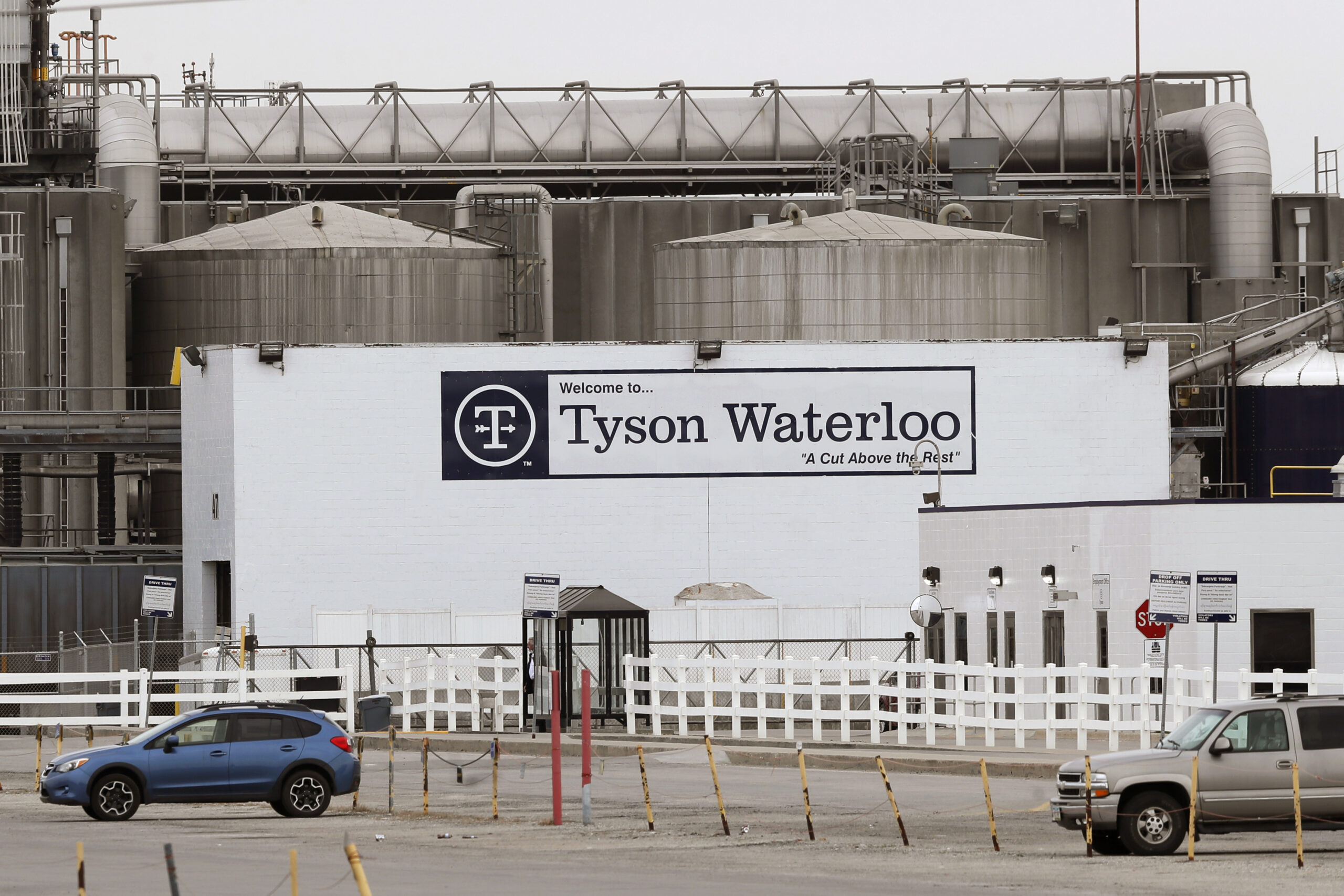 Lawsuit alleges Tyson managers took bets on how many people in plant would contract coronavirus