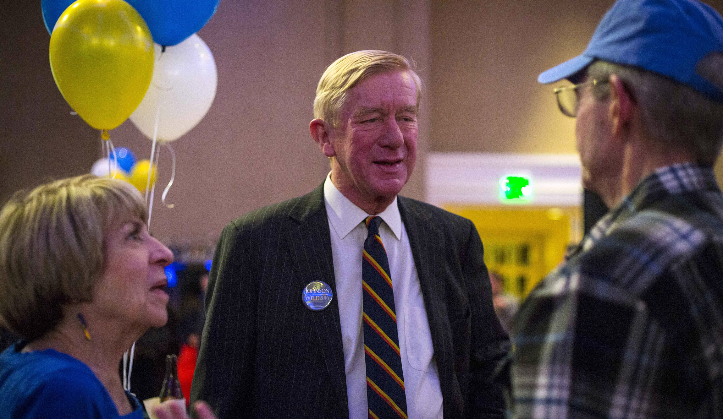 Bill Weld joins 2020 race as GOP challenger to Trump