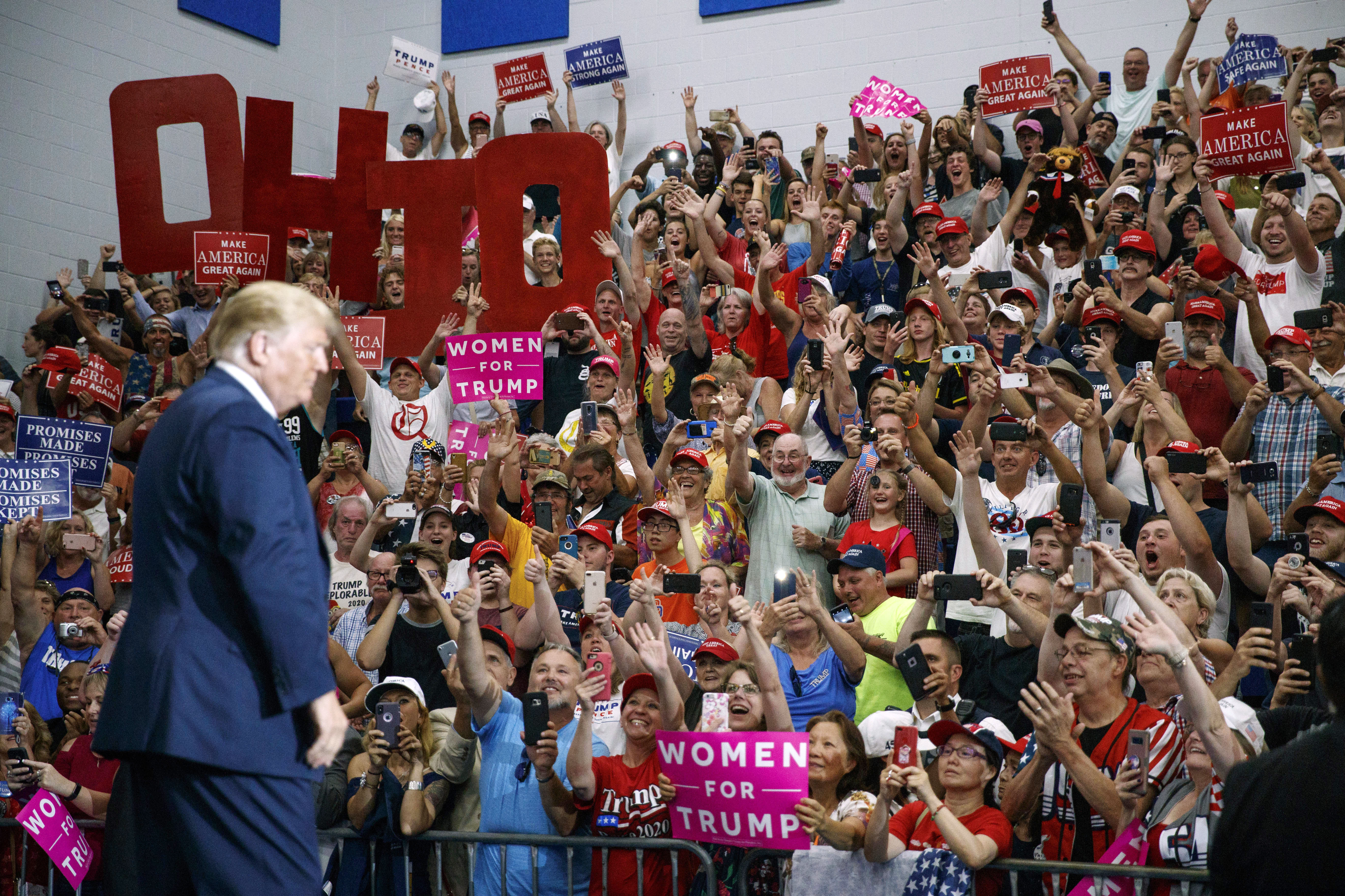 Trump wages political warfare on two different fronts