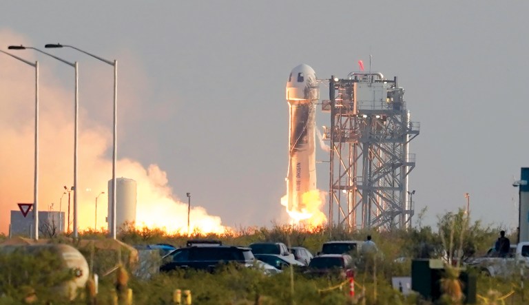 Bezos tries to take on Musk in satellite internet services