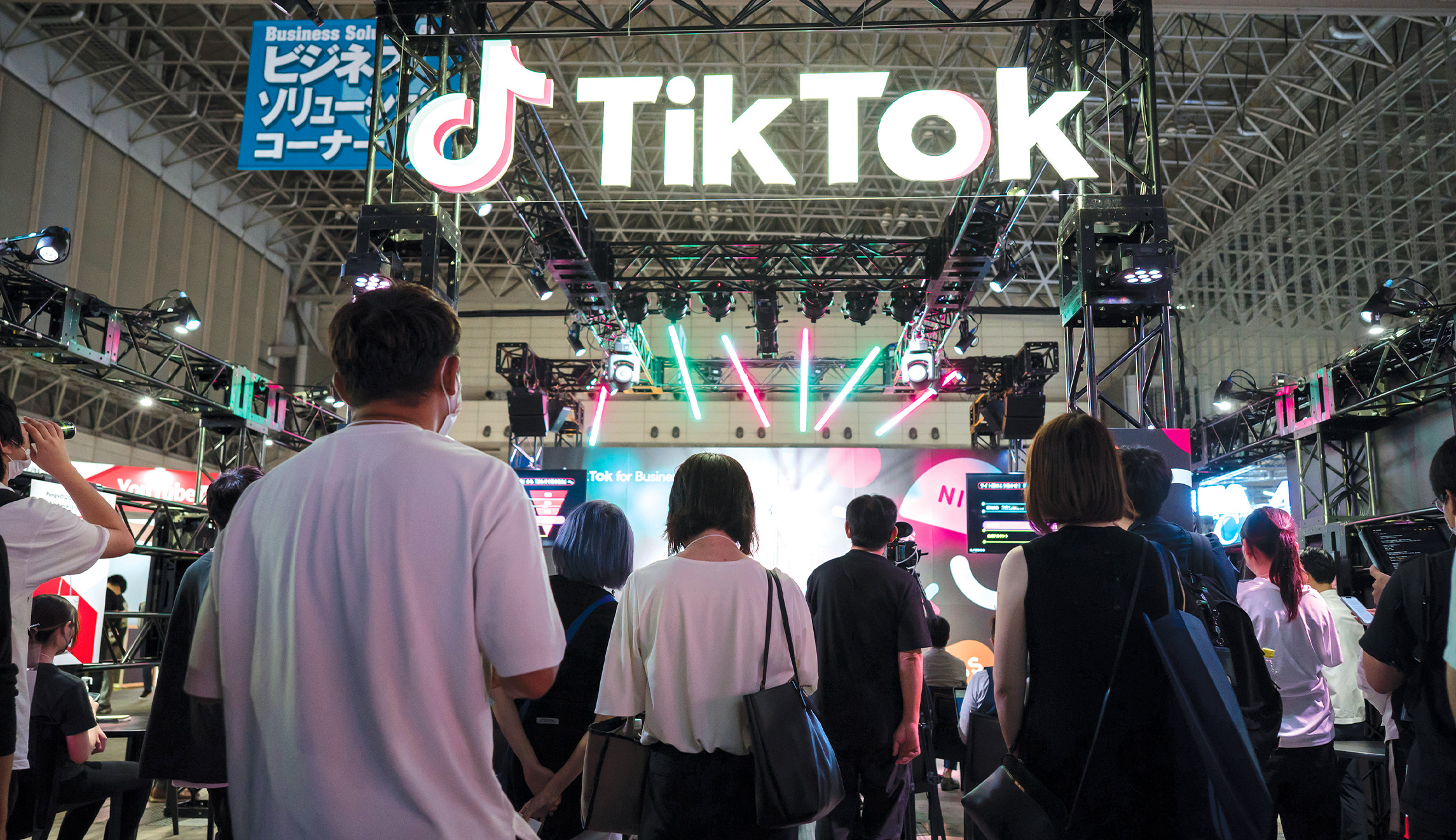YL.Tiktok.jpg