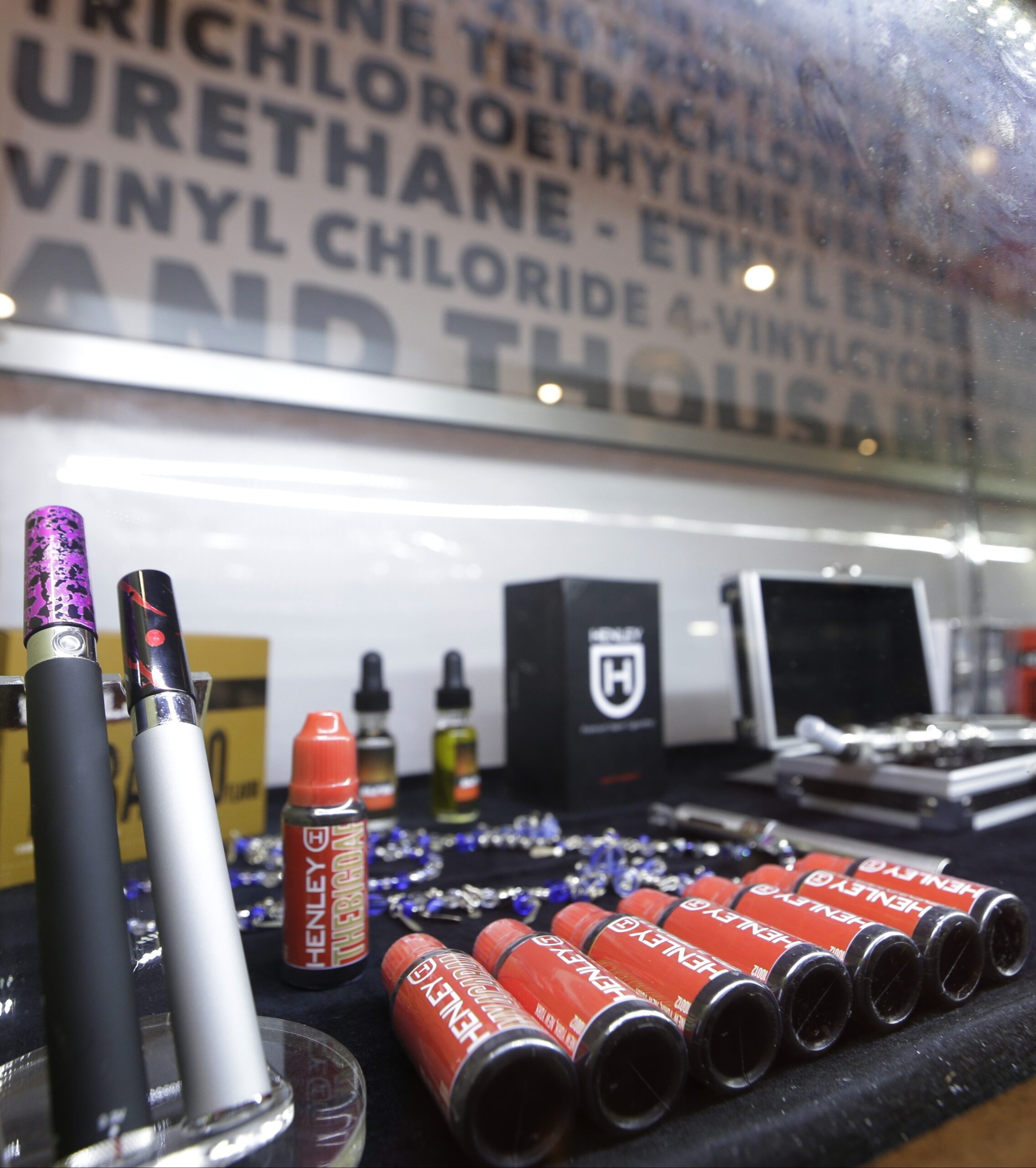 Malloy seeks to ban sale of e-cigarettes to minors