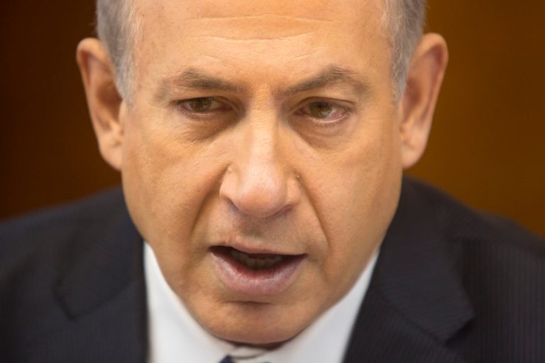 Netanyahu vows tough line for White House talks