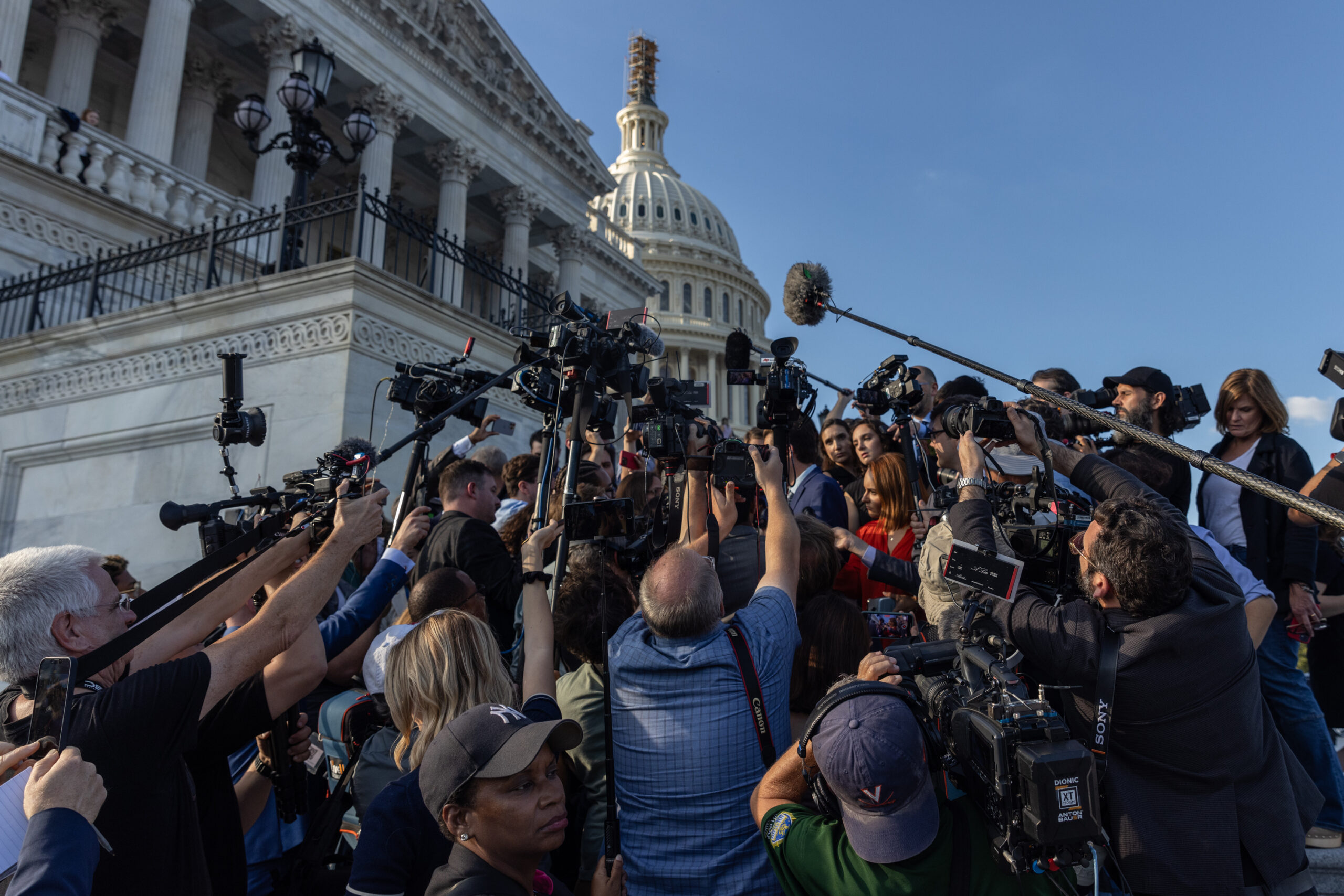 Is the House of Representatives an institution or a platform?