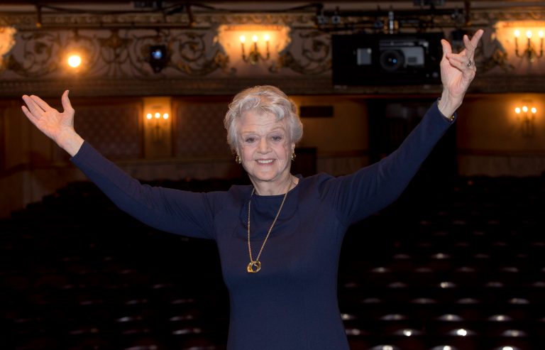 Lansbury wows critics in London stage return