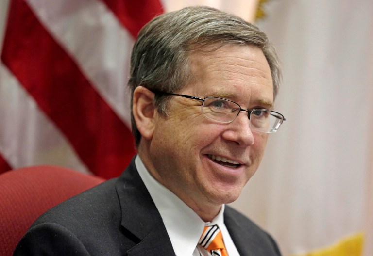 Kirk: VA wait times ‘nothing compared to a day at Disneyland’