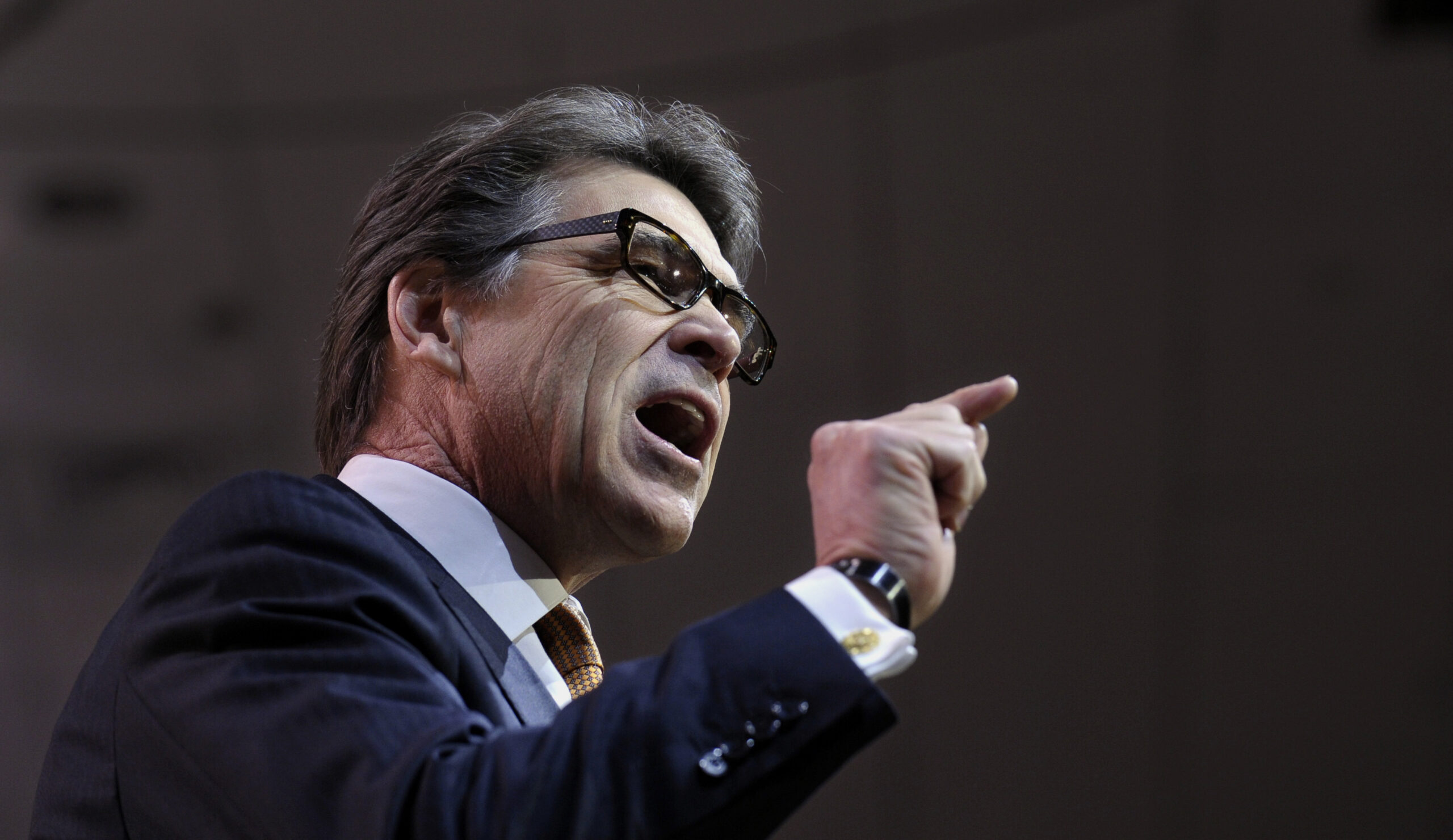 VIDEO: Rick Perry kicks off second day of CPAC with well-received speech