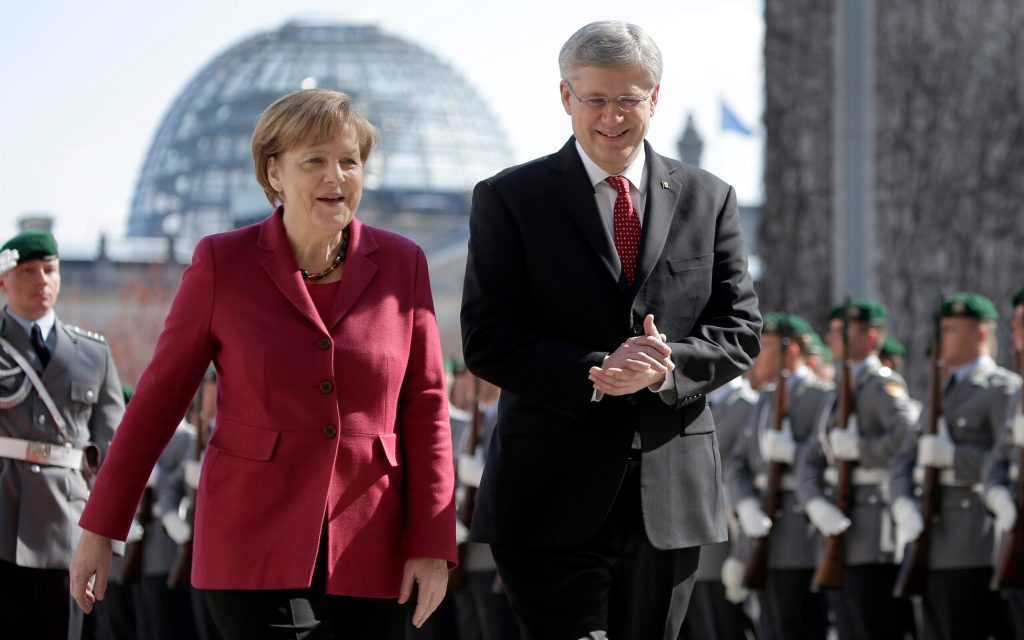 Canada: No Russian return to G-8 without change