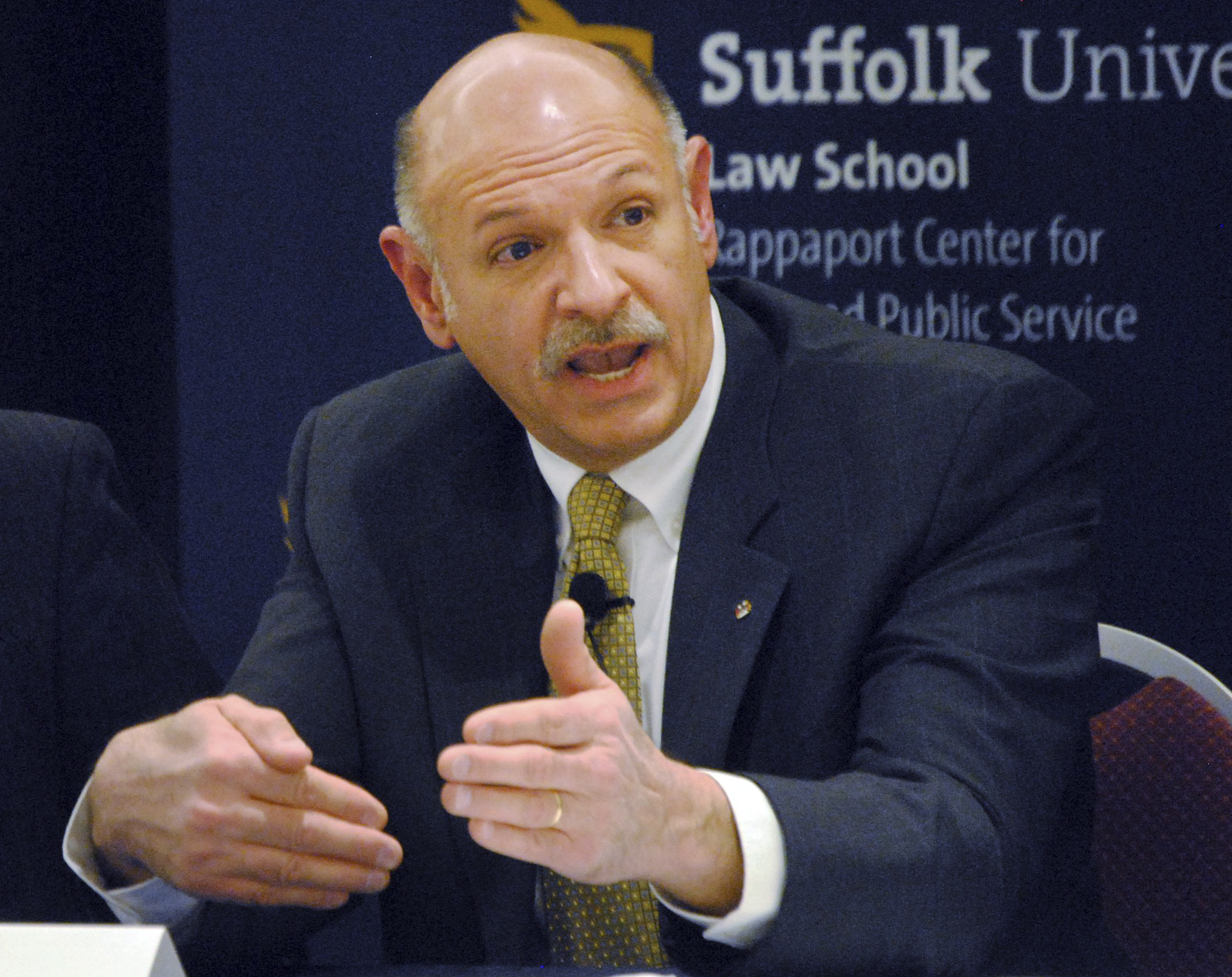 Tea Party member Mark Fisher seeks Mass. primary spot