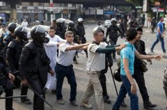 Egypt crackdown brings most arrests in decades