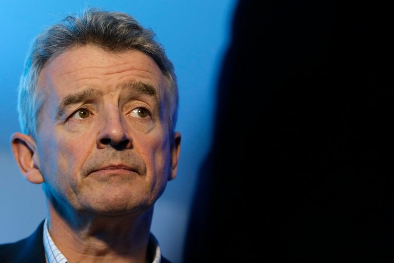 Ryanair seeks more love, less hate from customers