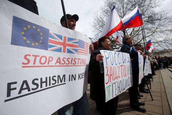 Crimea to vote to split from Ukraine, join Russia