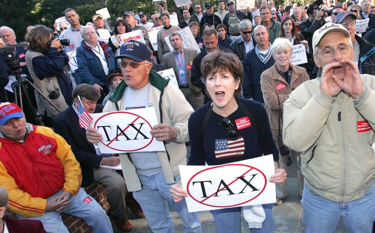 After splitting over Obamacare, conservative groups seek to join on tax reform