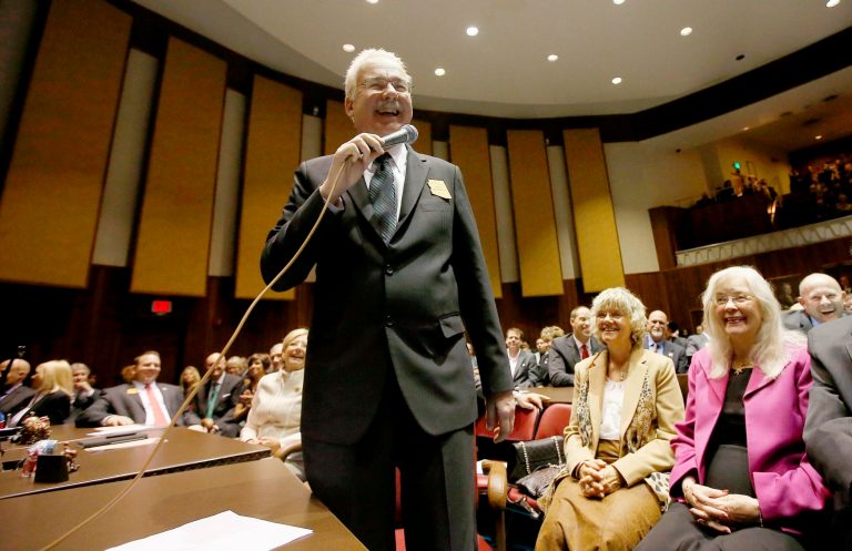 Arizona House delays vote on $9.2 billion budget