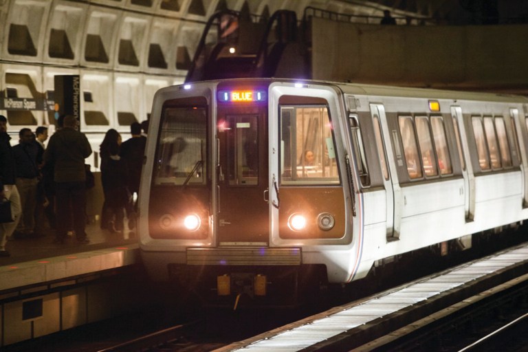 Facts expose myths of mass transit growth, decline in American driving