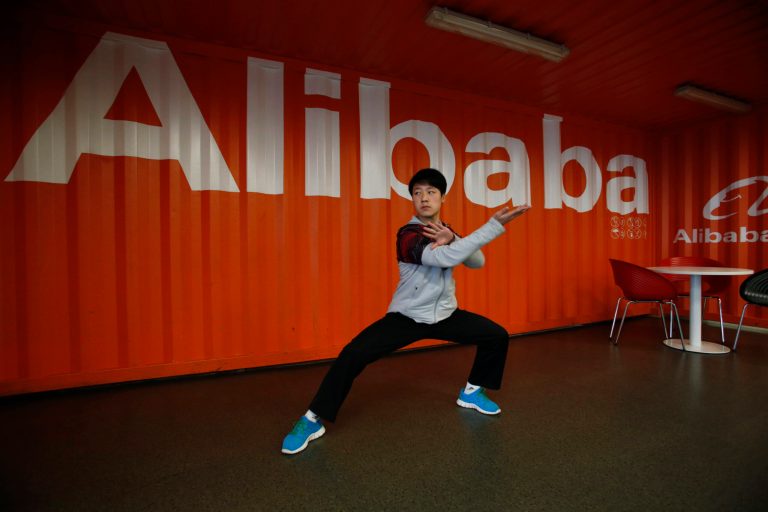 China picks owners for 5 new private banks