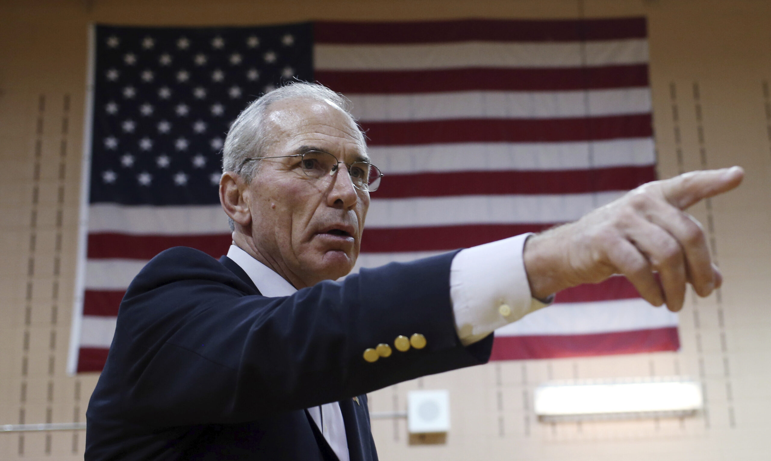 A Colorado Republican shakeup in the race for governor