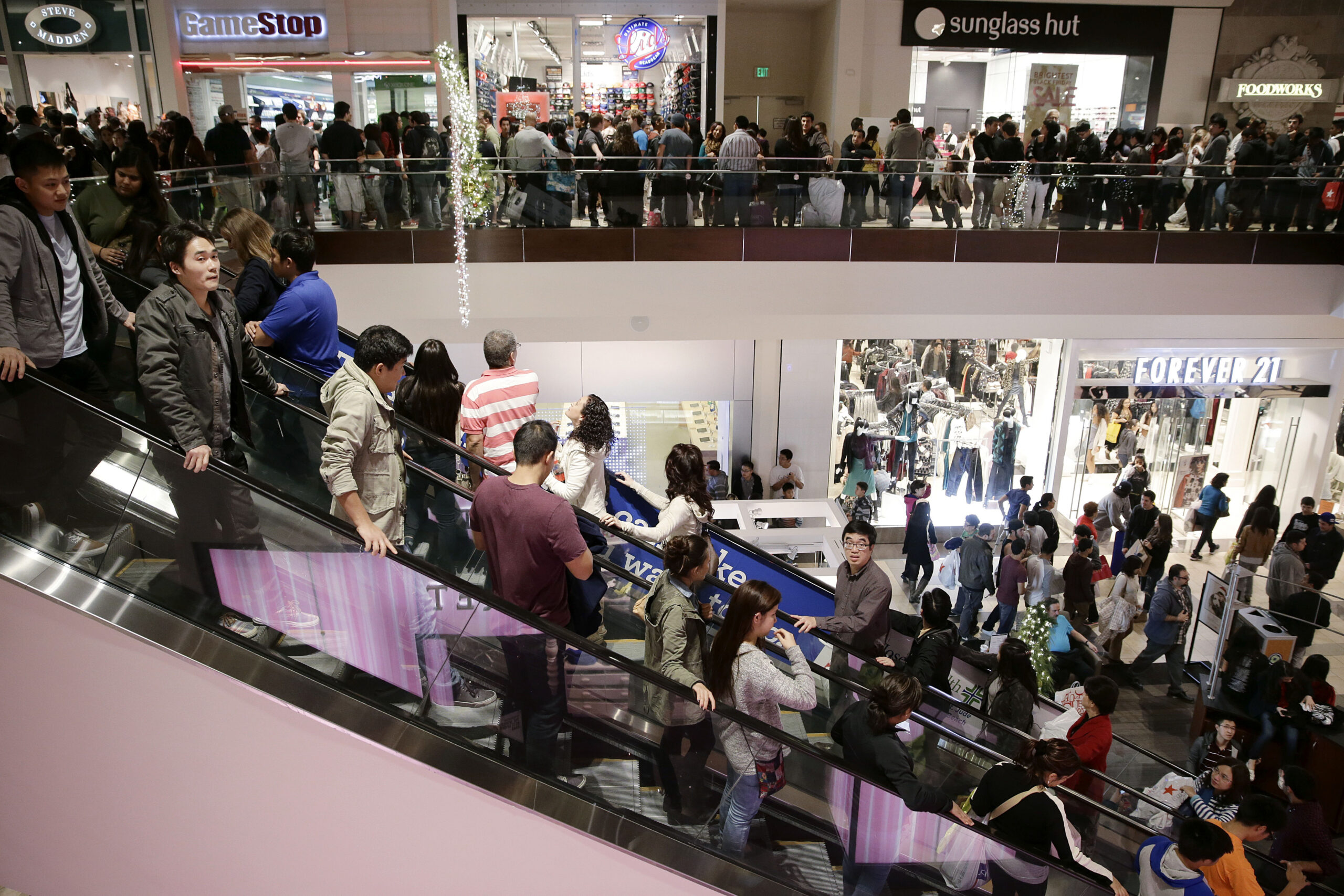 Consumer confidence weathers the winter cold, but some signs of concern for lower-income households