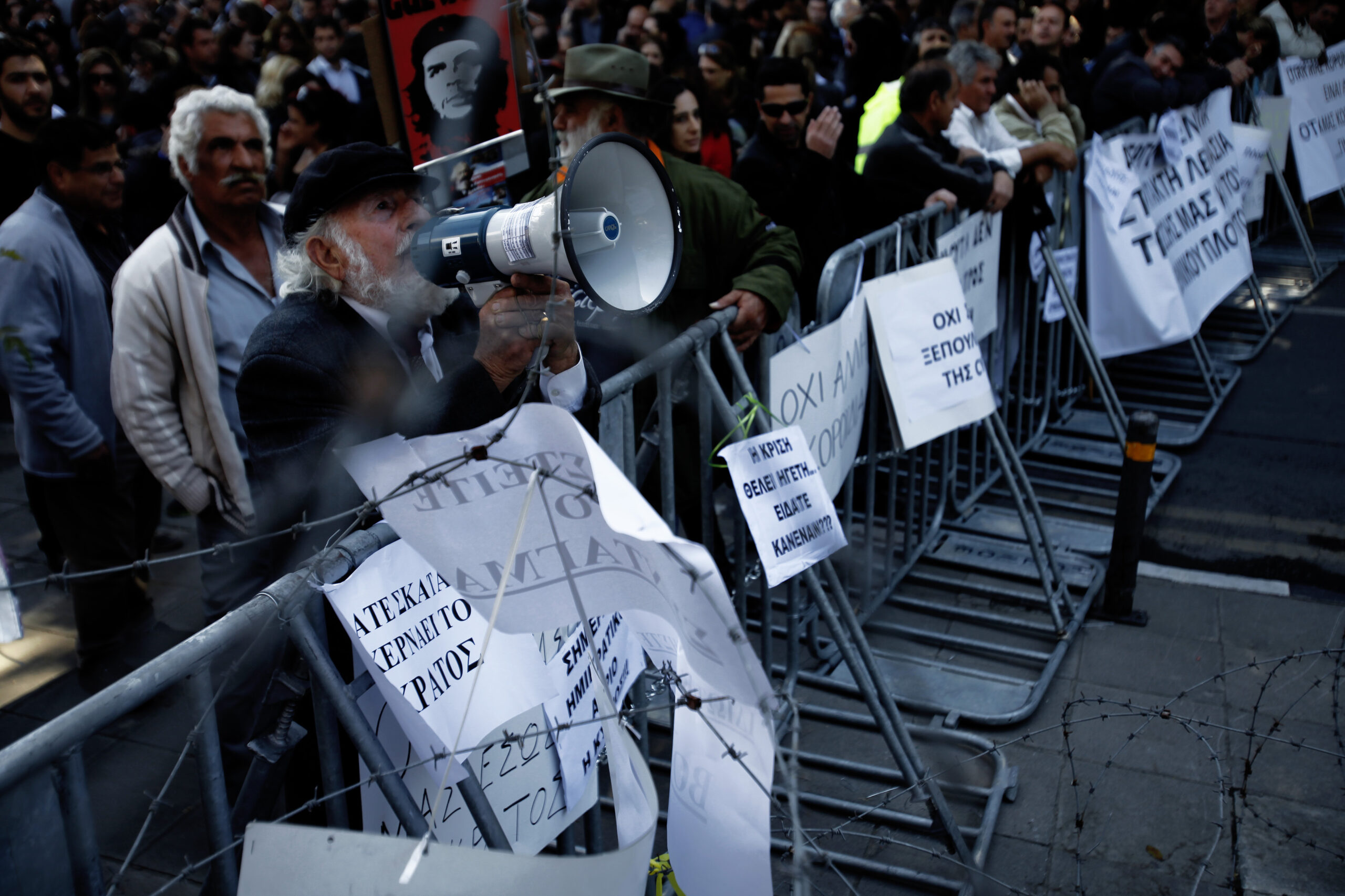 Cyprus privatization bill backed in second vote