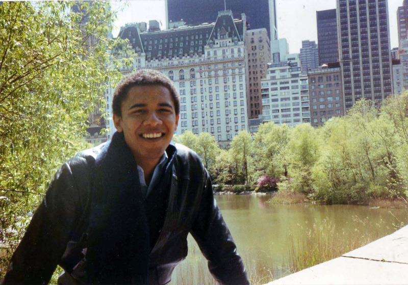 In new biography, Obama asks: Am I an American?