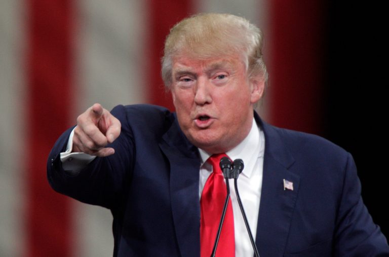 Pro-Kasich super PAC and Donald Trump go to war