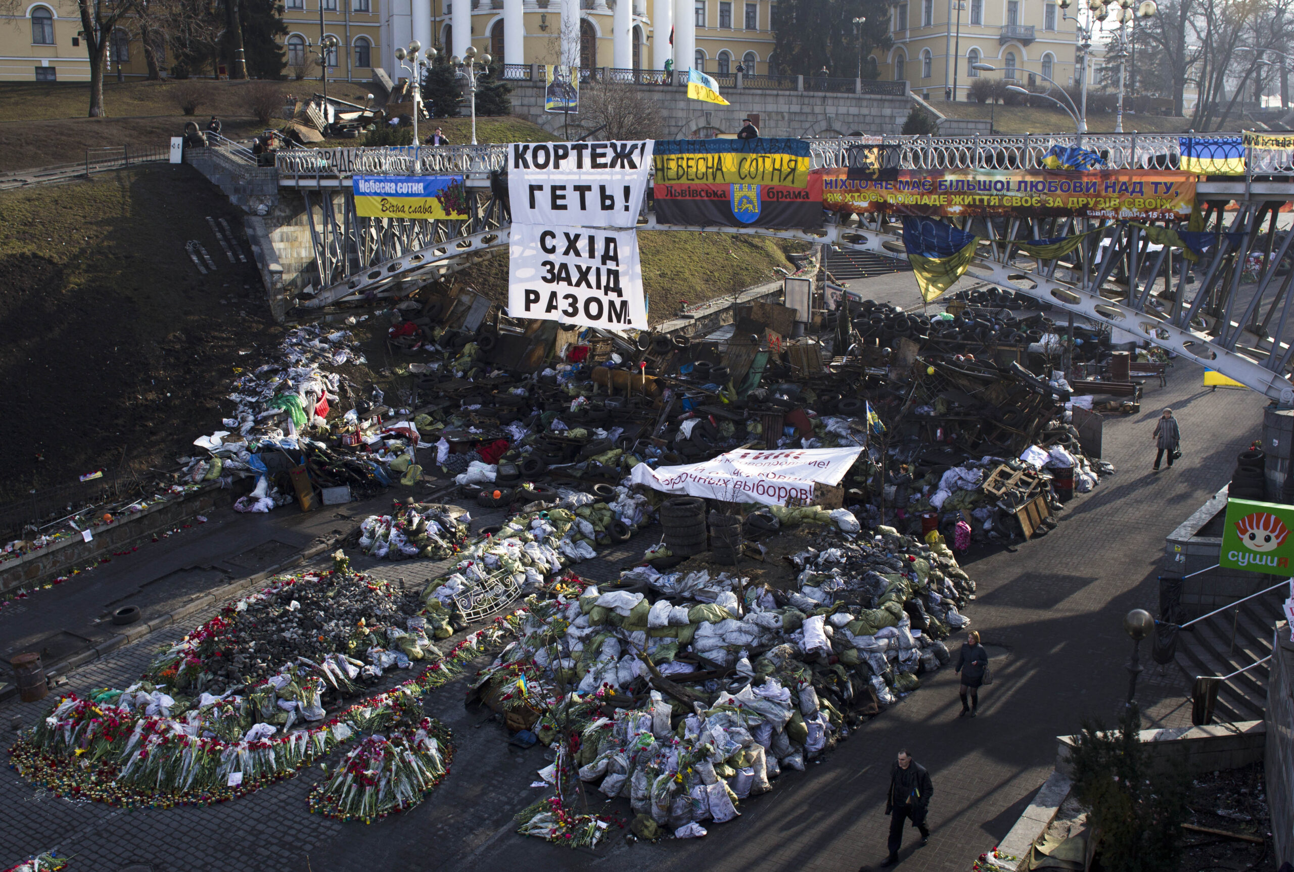 Russia, Ukraine feud over sniper carnage