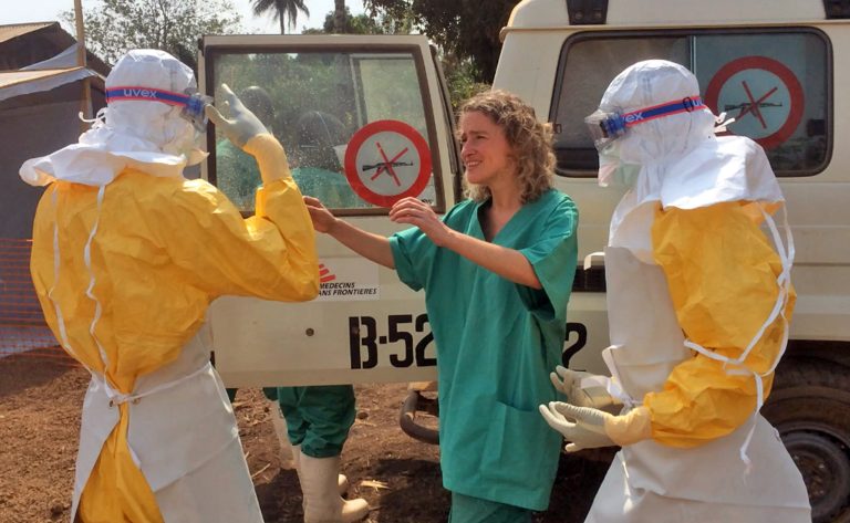 Ebola spread to Guinea capital raises fears