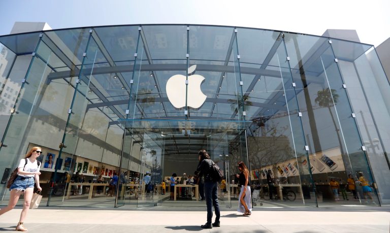 Obama revolving door: Apple’s top lobbyist to State department