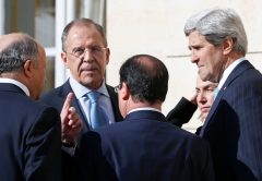 Russia, West try to hammer out Ukraine diplomacy