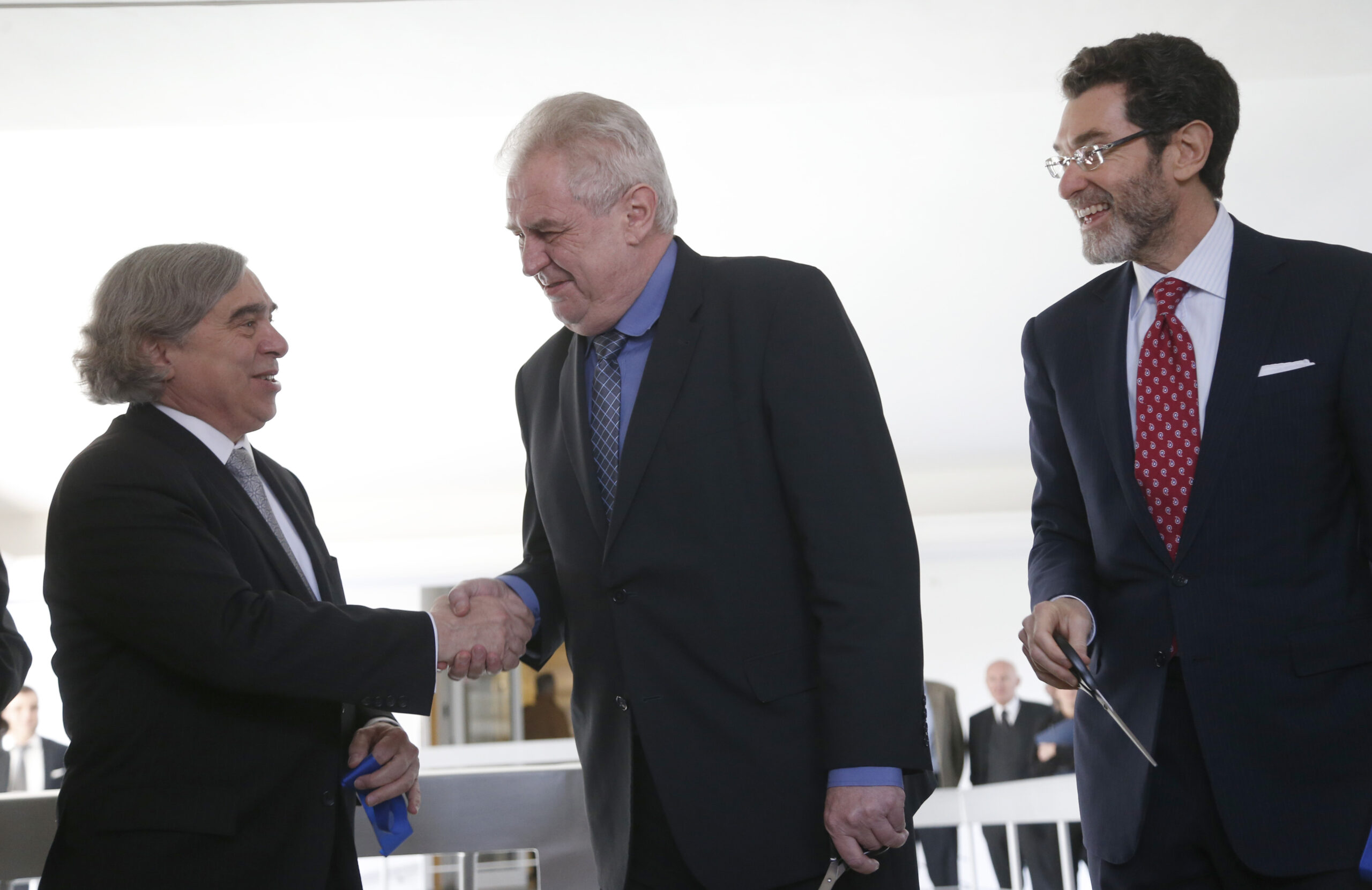 Czechs, US start nuclear energy research center