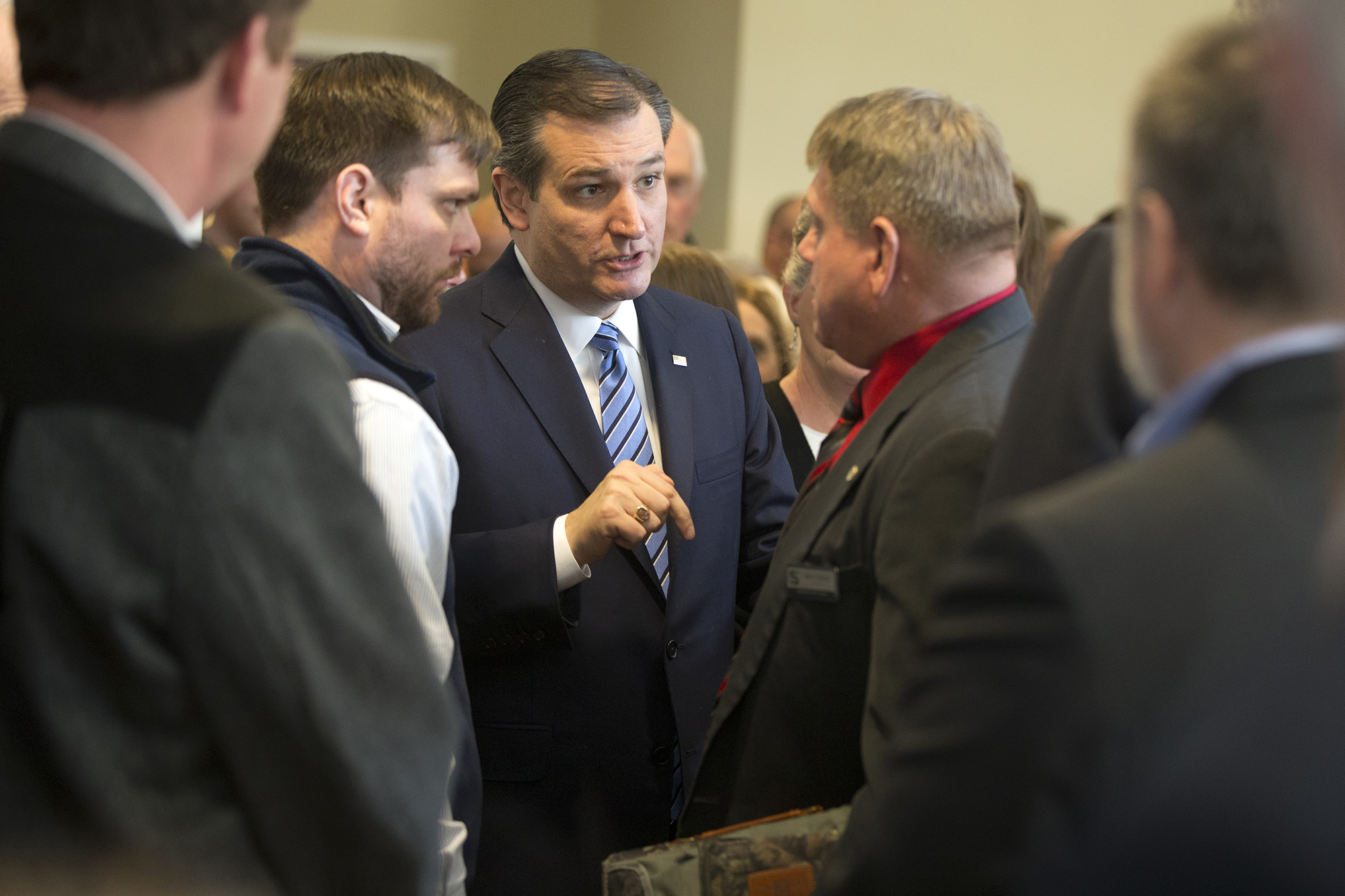 Cruz vows to filibuster Obama SCOTUS picks