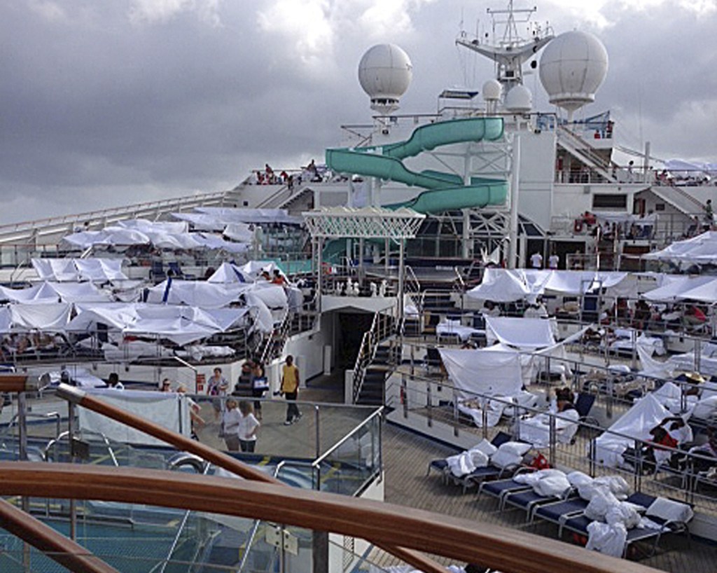 Carnival, passengers in court over disabled ship