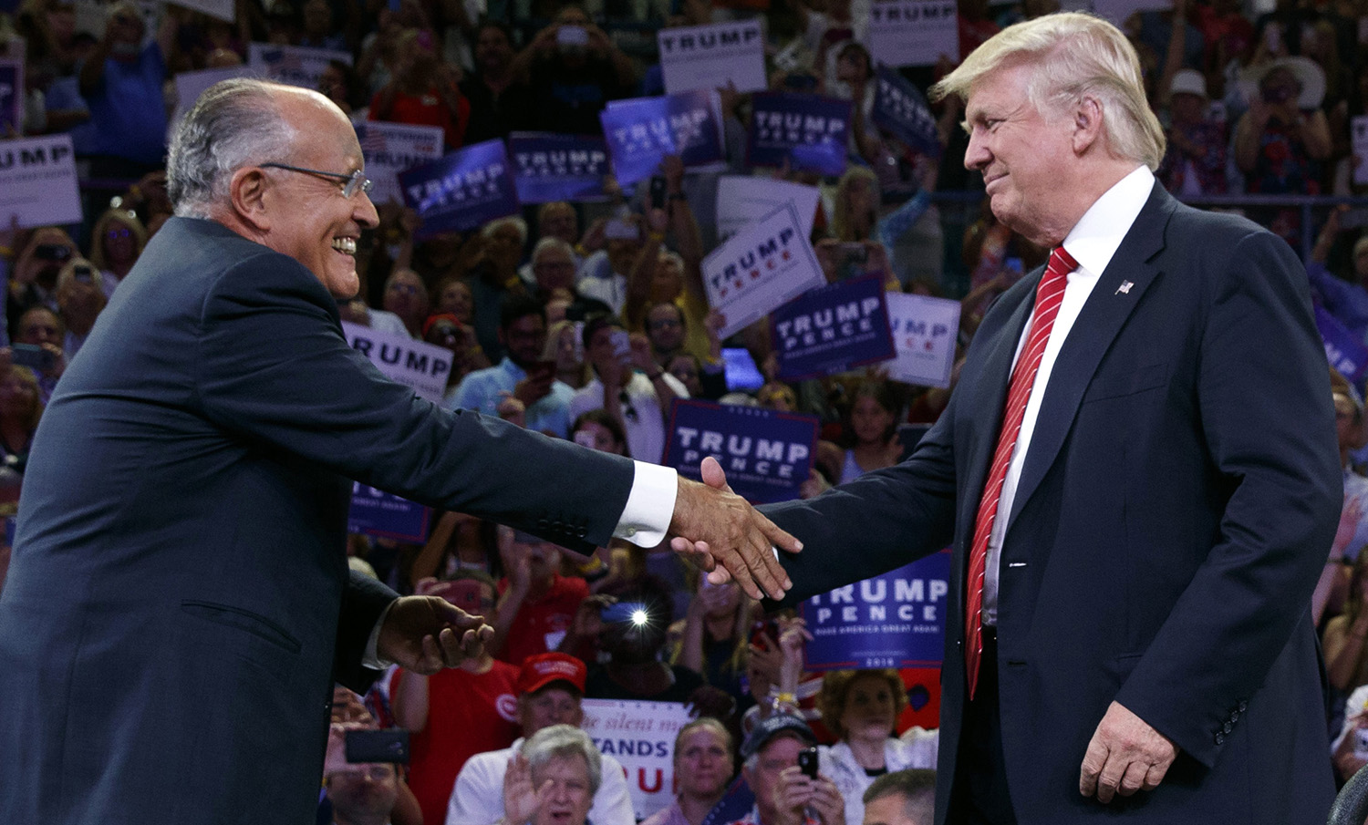 Giuliani: ‘Treacherous’ for Republicans to not back Trump