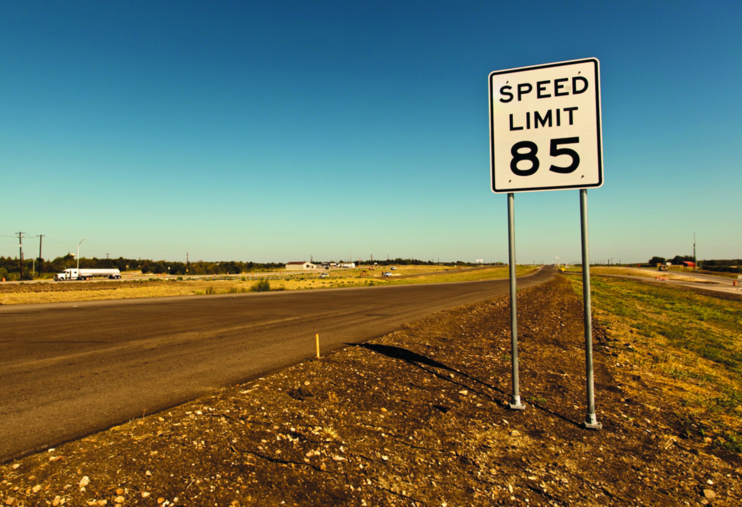 Texas to open fastest US highway with 85 mph limit