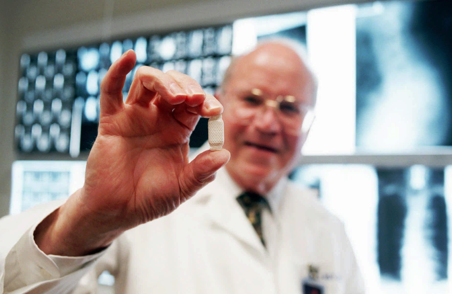 Doctors scrutinized for pushing unnecessary surgeries