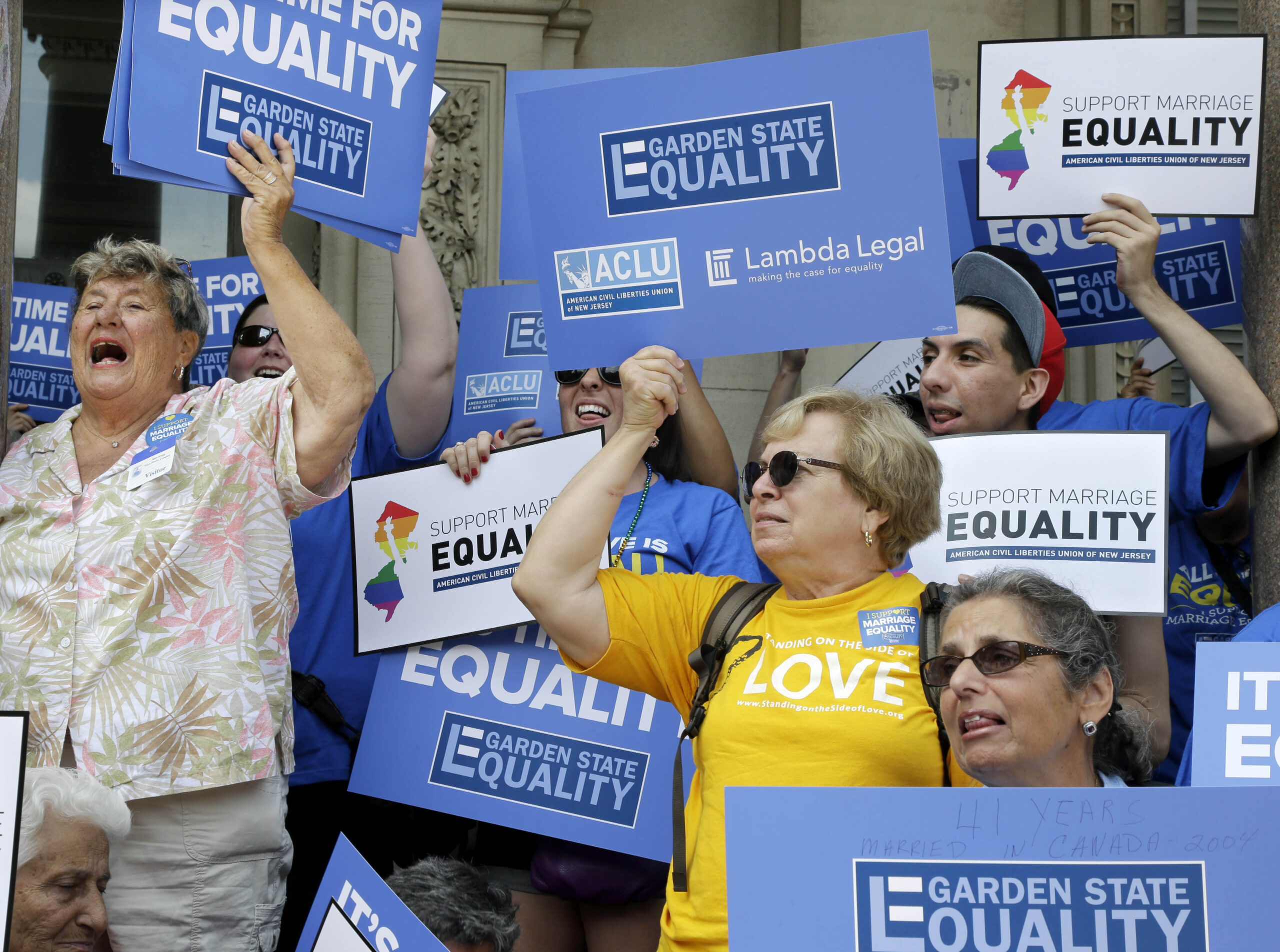 New Jersey judge: State must allow gays to marry