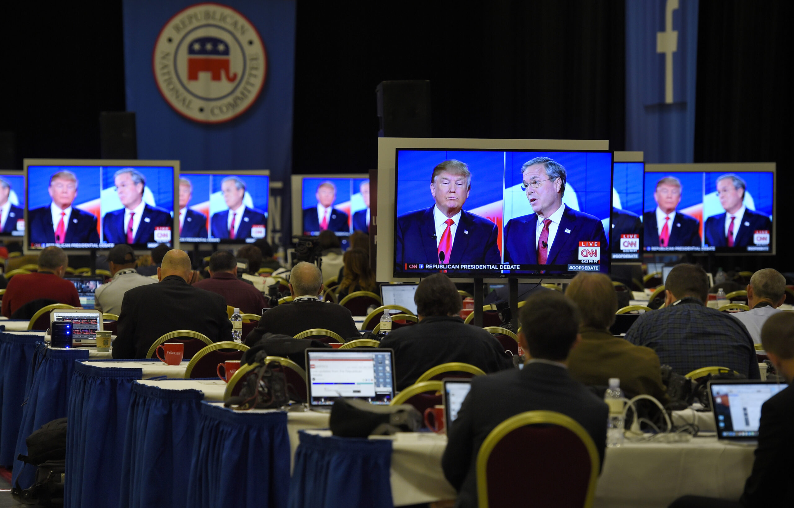 Negative campaigning breaks out in the Republican race
