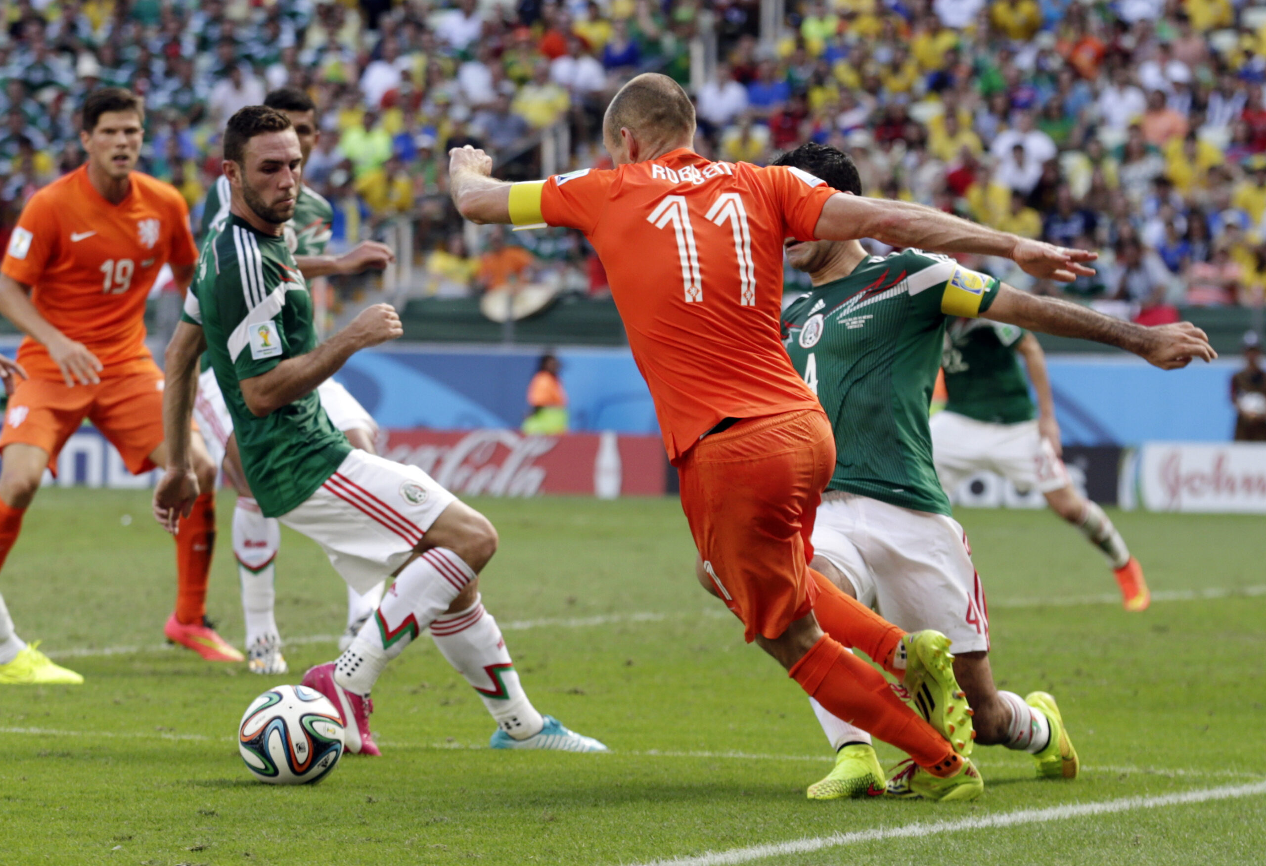 Robben says he won’t change despite penalty furor