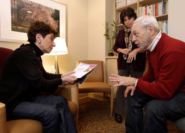 Retirees help caregivers cope with hospital stays