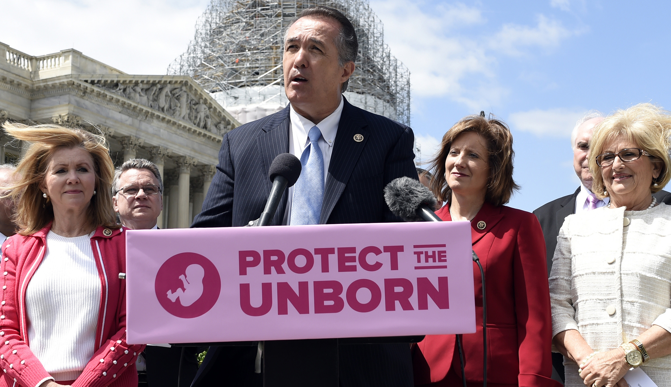 House passes 20-week abortion ban
