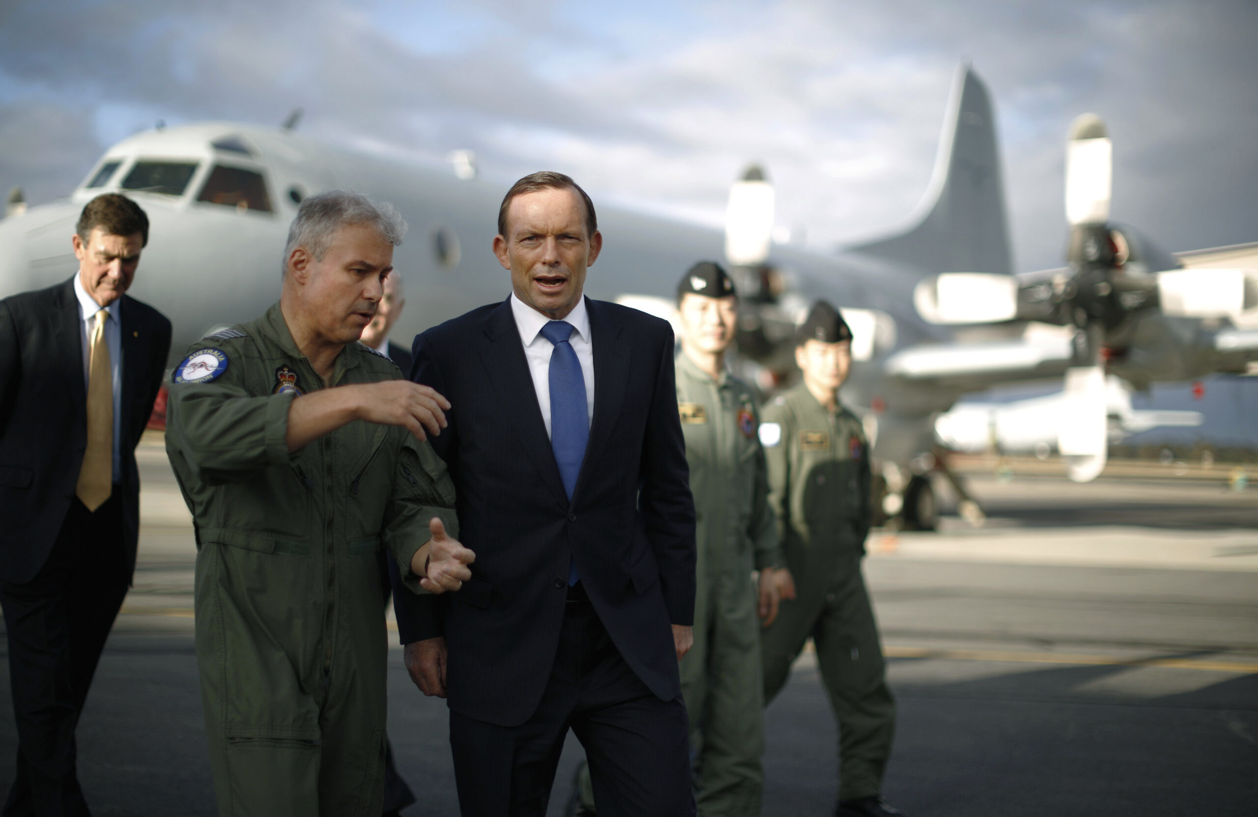 Australian PM vows search for jetliner will go on