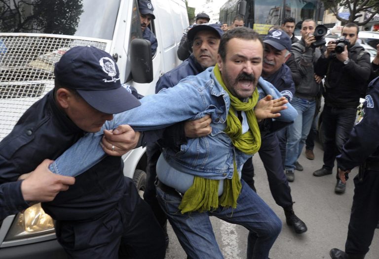 Algerian police break up Bouteflika protest