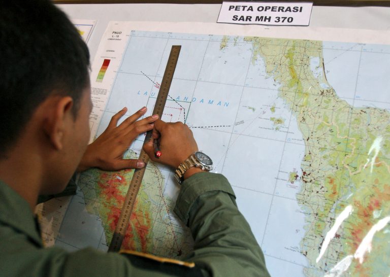 Missing plane sent signals to satellite for hours