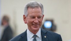 Tuberville offers Schumer a grilling lesson after trolling his first attempt