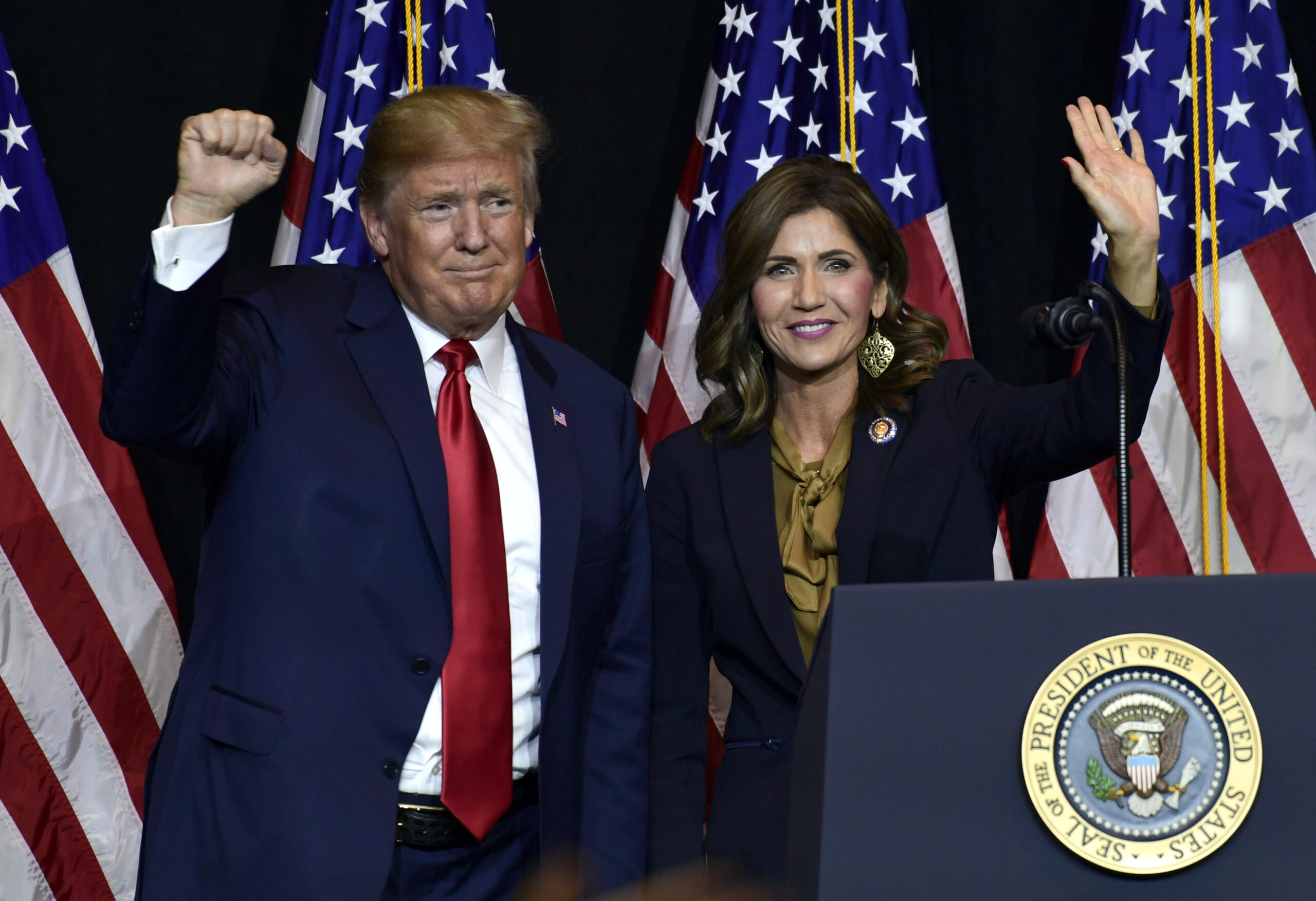 Trump road-tests potential vice presidential picks in Iowa