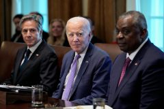 Lloyd Austin hospitalization prompts White House to review Cabinet protocols