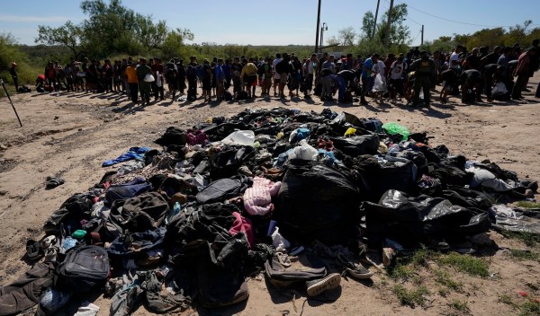 Migrant encounters at border surpassed all-time record in December: 371,000 people