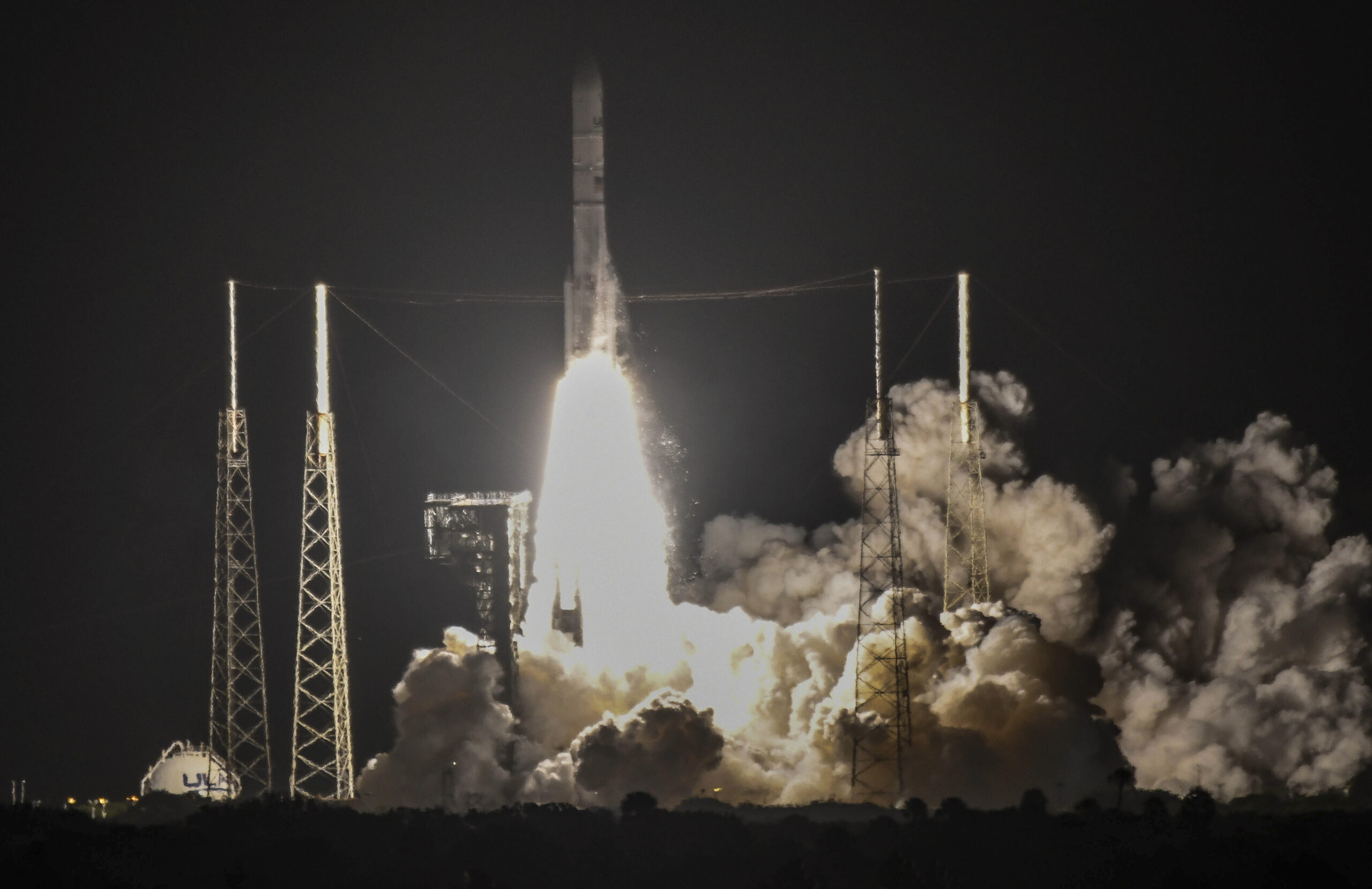 First US lunar lander in more than 50 years rockets toward moon