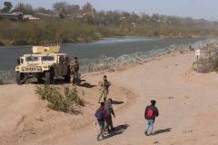 Texas takes control of Eagle Pass park against city officials’ wishes to prevent illegal border crossings